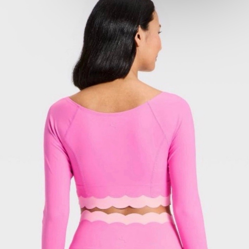 Bundle and Save! JoyLab Hot Pink Scallop-Trim Long Sleeve Crop Top - Picture 2 of 2